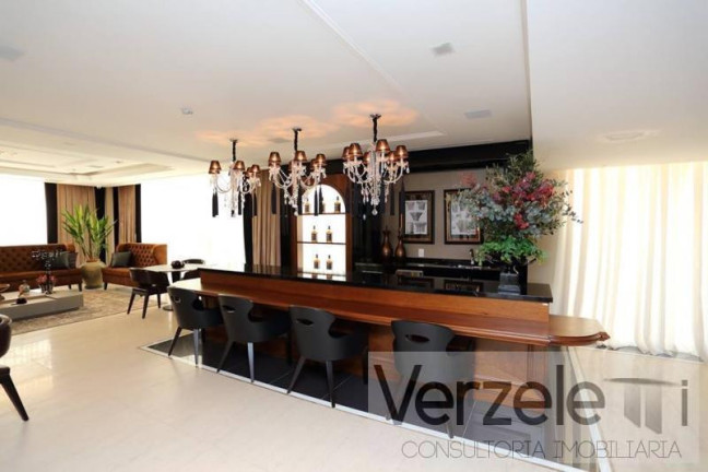 Imagem Apartamento com 4 Quartos à Venda, 316 m² em Centro - Balneário Camboriú