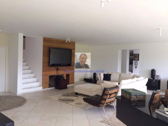 Imagem Casa com 6 Quartos à Venda, 468 m² em Vila De São Fernando - Cotia