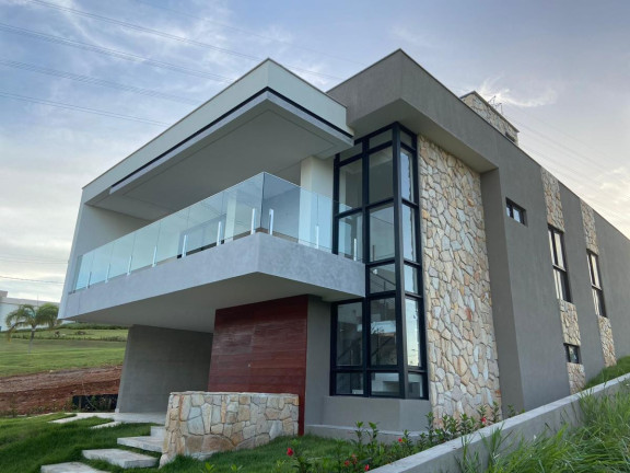 Imagem Casa com 4 Quartos à Venda, 297 m² em Recife