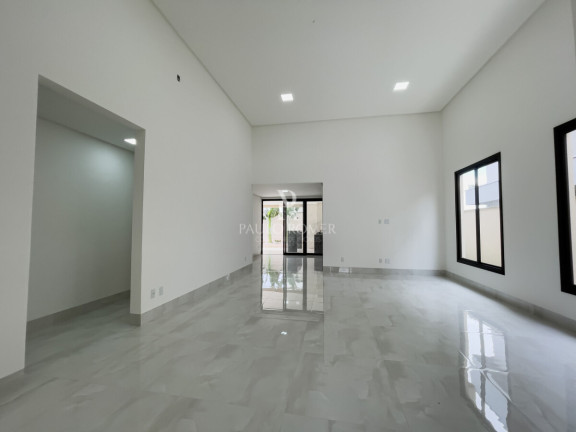 Imagem Casa com 4 Quartos à Venda, 240 m² em Residencial Goiânia Golfe Clube - Goiânia Imagem Casa com 4 Quartos à Venda, 240 m² em Residencial Goiânia Golfe Clube - Goiânia
