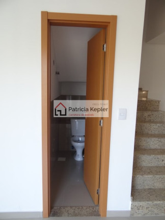 Imagem Sobrado com 3 Quartos à Venda, 112 m² em Mário Quintana - Porto Alegre