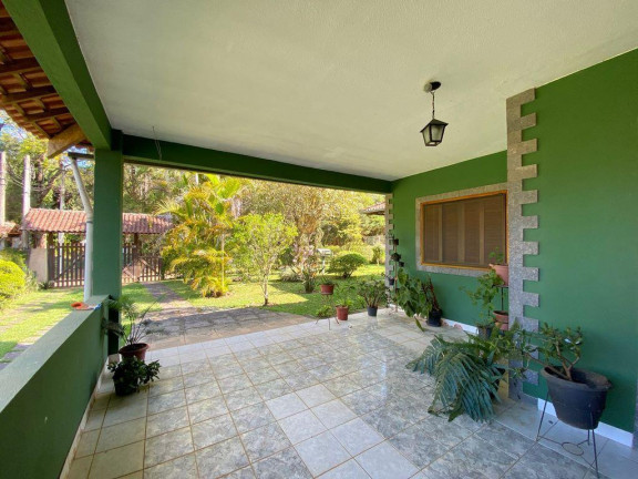 Imagem Casa com 4 Quartos à Venda, 185 m² em Albuquerque - Teresópolis