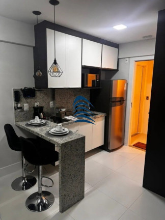 Imagem Flat com 1 Quarto à Venda, 28 m² em Itapuã - Salvador