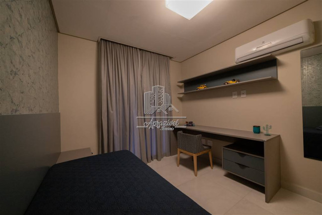 Imagem Apartamento com 3 Quartos à Venda, 135 m² em Forte - Praia Grande Imagem Apartamento com 3 Quartos à Venda, 135 m² em Forte - Praia Grande