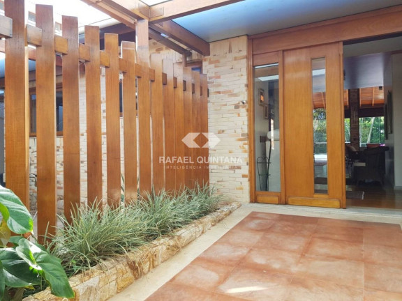 Imagem Casa com 3 Quartos à Venda, 359 m² em Jurerê Internacional - Florianópolis Imagem Casa com 3 Quartos à Venda, 359 m² em Jurerê Internacional - Florianópolis