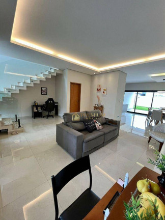 Imagem Sobrado com 3 Quartos à Venda, 192 m² em Jardim Jacinto - Jacareí