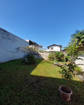Imagem Casa com 3 Quartos à Venda, 60 m² em Glória - Joinville