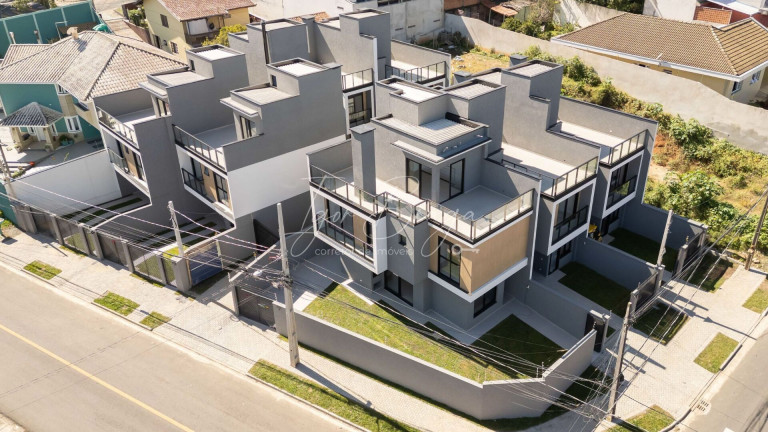 Casa com 3 Quartos à Venda, 119 m² em Pilarzinho - Curitiba
