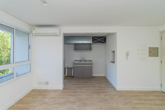Imagem Imóvel com 2 Quartos à Venda, em Tristeza - Porto Alegre Imagem Imóvel com 2 Quartos à Venda, em Tristeza - Porto Alegre