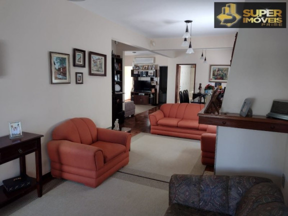 Imagem Casa com 3 Quartos à Venda, 410 m² em Fragata - Pelotas Imagem Casa com 3 Quartos à Venda, 410 m² em Fragata - Pelotas