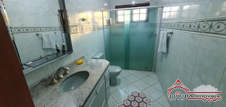 Imagem Casa com 4 Quartos à Venda, 425 m² em Jardim Santa Maria - Jacareí Imagem Casa com 4 Quartos à Venda, 425 m² em Jardim Santa Maria - Jacareí