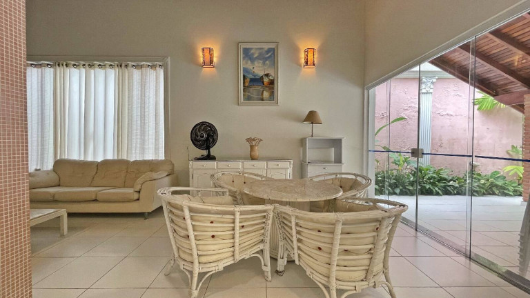 Imagem Casa com 4 Quartos à Venda, 240 m² em Riviera De São Lourenço - Bertioga Imagem Casa com 4 Quartos à Venda, 240 m² em Riviera De São Lourenço - Bertioga