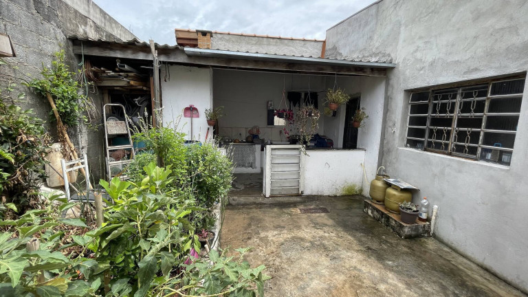 Imagem Casa com 2 Quartos à Venda, 175 m² em Nova Cerejeira - Atibaia
