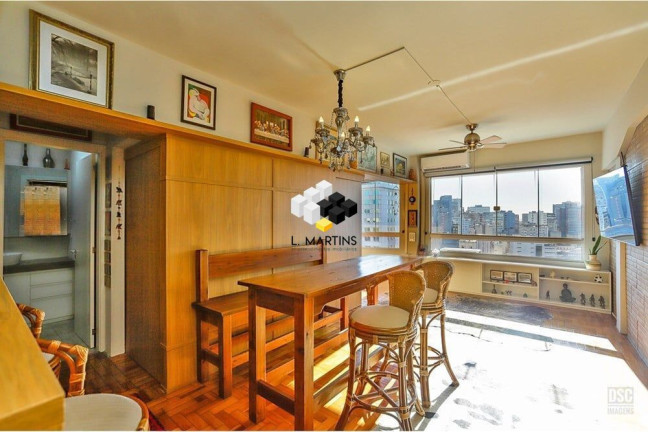 Imagem Apartamento com 1 Quarto à Venda, 56 m² em Centro Histórico - Porto Alegre Imagem Apartamento com 1 Quarto à Venda, 56 m² em Centro Histórico - Porto Alegre