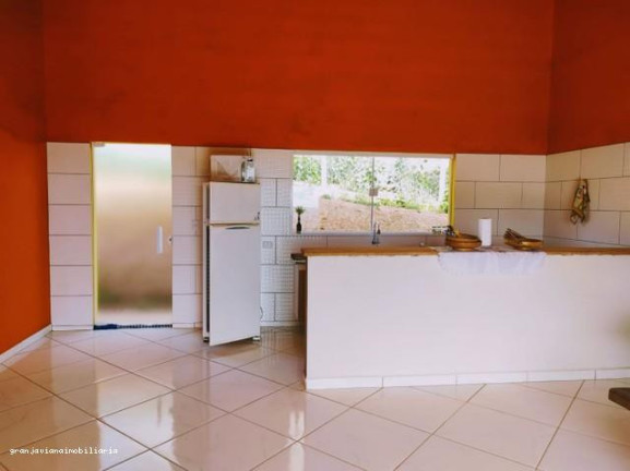Imagem Chácara à Venda,  em E#8203;e#8203;e#8203;e#8203;e#8203;e#8203;e#8203;chácara Granja Velha - Ibiúna