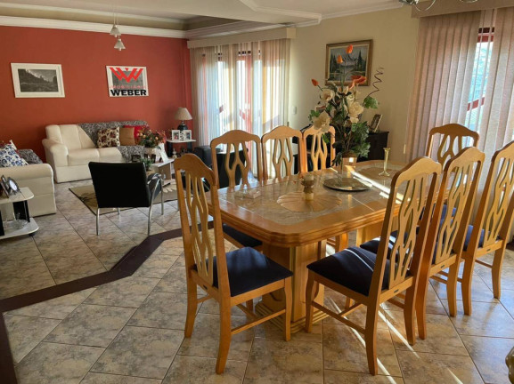 Imagem Casa com 6 Quartos à Venda, 250 m² em Granja Olga I - Sorocaba