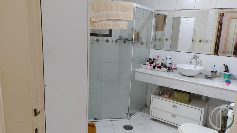 Imagem Apartamento com 3 Quartos à Venda, 228 m² em Pompéia - Santos