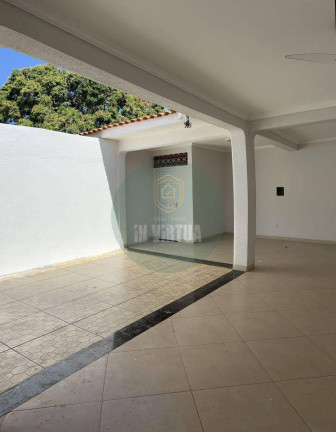 Casa com 3 Quartos para Alugar, 360 m² em Chácara Dos Pinheiros - Cuiabá