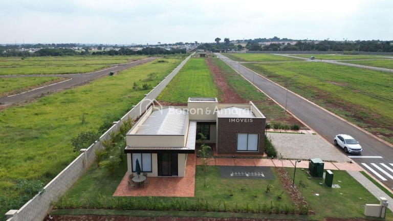 Imagem Terreno à Venda, em Betel - Paulínia Imagem Terreno à Venda, em Betel - Paulínia