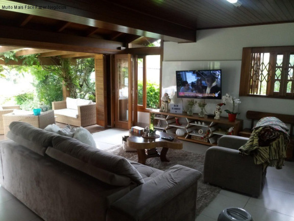 Casa com 4 Quartos à Venda, 280 m² em Sinoserra - Canela