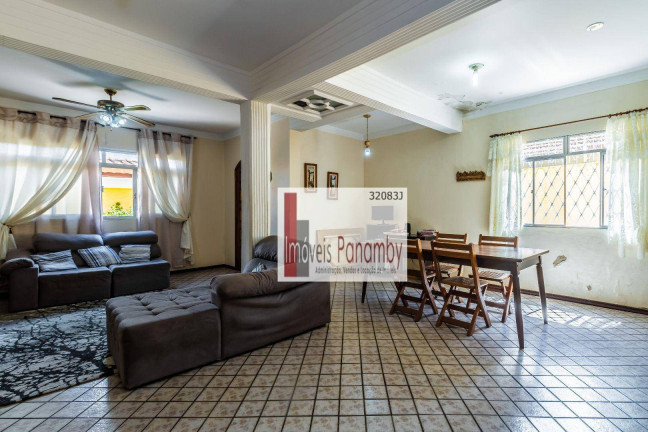 Imagem Casa com 3 Quartos à Venda, 477 m² em Tremembé - São Paulo Imagem Casa com 3 Quartos à Venda, 477 m² em Tremembé - São Paulo