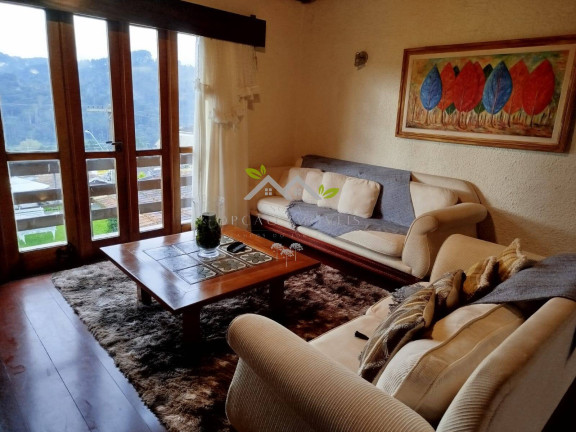 Imagem Casa com 4 Quartos à Venda, 300 m² em Jardim Márcia - Campos Do Jordão