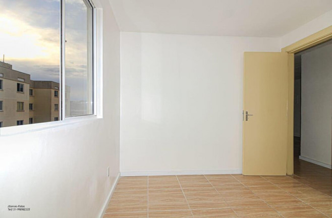 Imagem Apartamento com 2 Quartos à Venda, 43 m² em Vila Nova - Porto Alegre