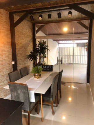 Imagem Casa com 3 Quartos à Venda, 73 m² em Espinheiros - Itajaí