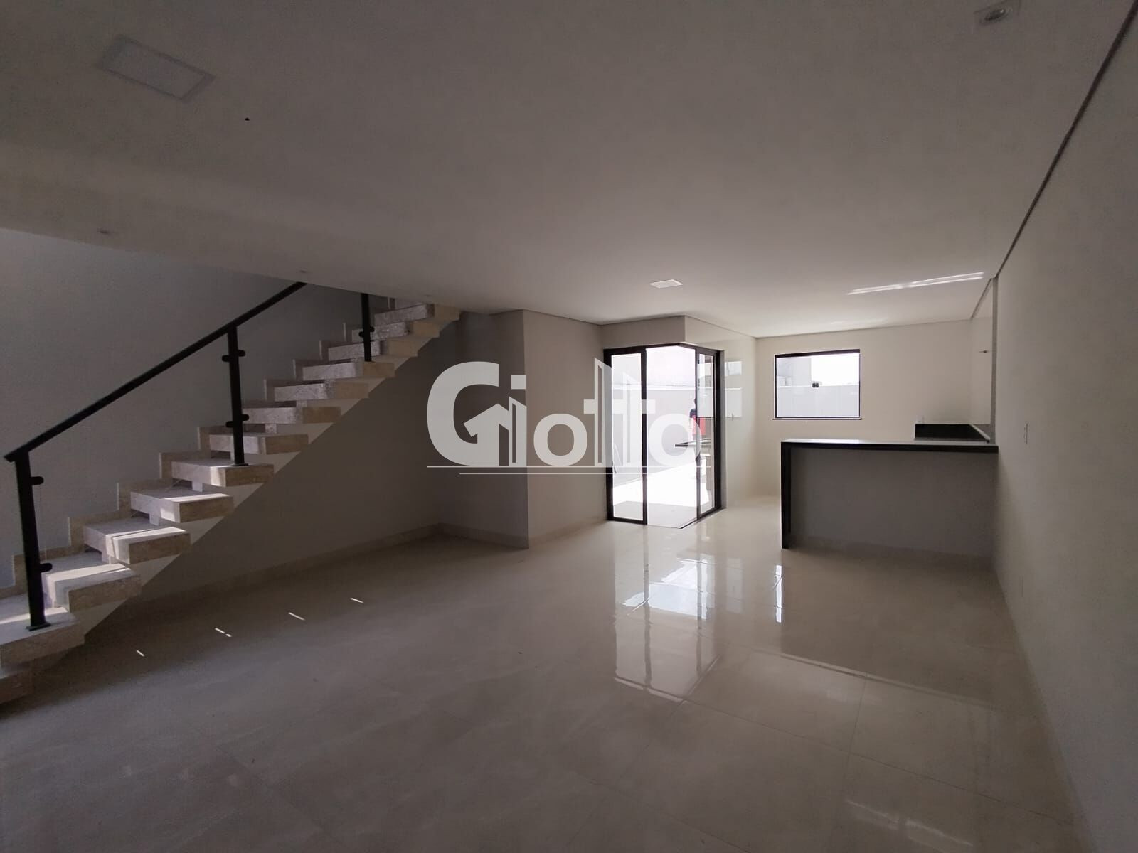 Imagem Sobrado com 3 Quartos à Venda, 130 m² em Vila Caputera - Mogi Das Cruzes