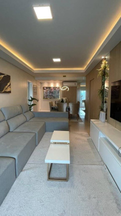 Apartamento com 3 Quartos à Venda, 140 m² em Centro - Balneário Camboriú