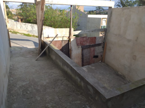 Imagem Casa com 2 Quartos à Venda, 150 m² em Centro - Itapevi
