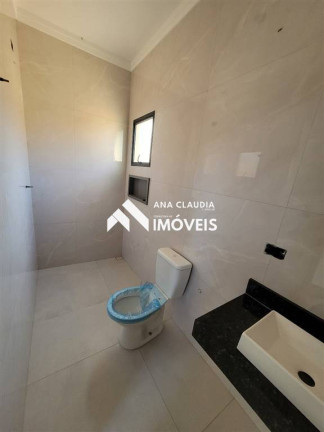 Imagem Casa com 2 Quartos à Venda, 63 m² em Jardim Grandesp - Itanhaem Imagem Casa com 2 Quartos à Venda, 63 m² em Jardim Grandesp - Itanhaem