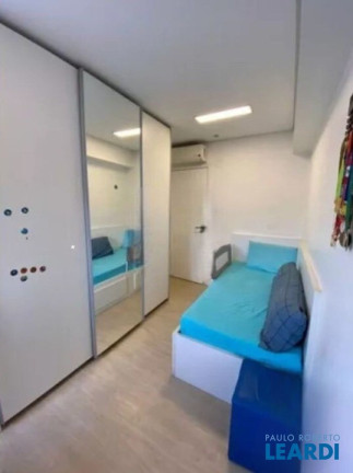 Imagem Sobrado com 4 Quartos à Venda, 357 m² em Vila Vitória - Santo André Imagem Sobrado com 4 Quartos à Venda, 357 m² em Vila Vitória - Santo André