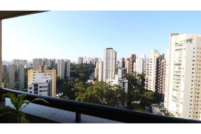 Imagem Imóvel com 4 Quartos à Venda, 226 m² em Morumbi - São Paulo Imagem Imóvel com 4 Quartos à Venda, 226 m² em Morumbi - São Paulo