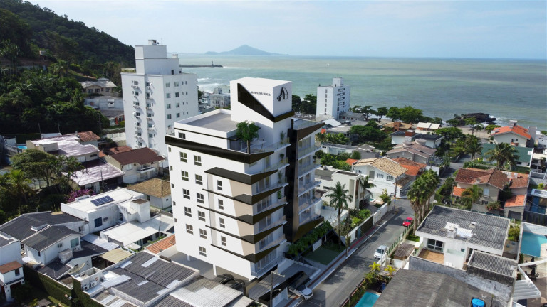 Imagem Apartamento com 3 Quartos à Venda, 334 m² em Cabeçudas - Itajaí