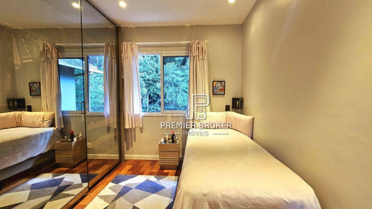 Imagem Apartamento com 2 Quartos à Venda, 81 m² em Pimenteiras - Teresópolis Imagem Apartamento com 2 Quartos à Venda, 81 m² em Pimenteiras - Teresópolis