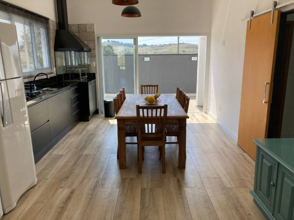 Imagem Casa com 3 Quartos à Venda, 300 m² em Vale Dos Cristais - Taubaté