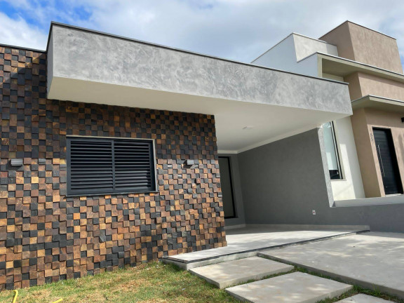 Casa com 3 Quartos à Venda, 160 m² em Cajuru Do Sul - Sorocaba