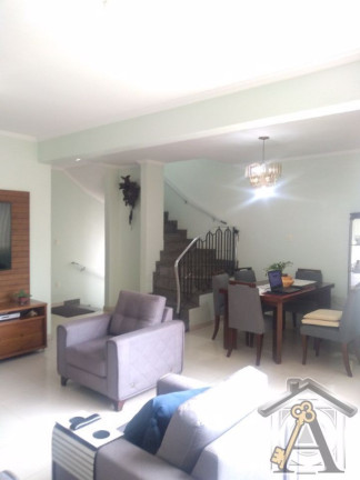 Imagem Casa com 4 Quartos à Venda, 240 m² em Aparecida - Santos Imagem Casa com 4 Quartos à Venda, 240 m² em Aparecida - Santos