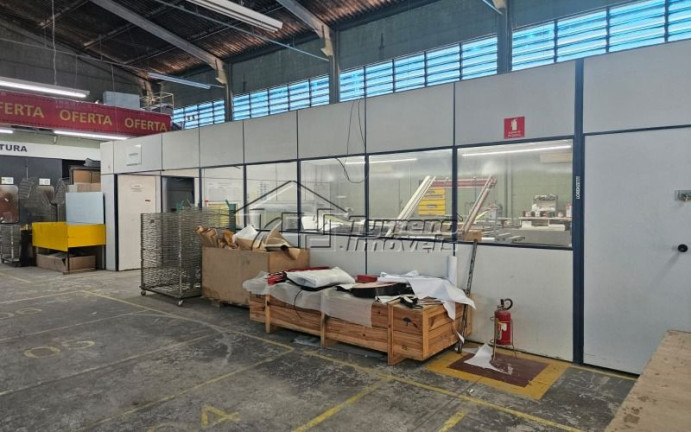 Imagem Imóvel Comercial à Venda, 750 m² em Jardim Califórnia - Jacareí Imagem Imóvel Comercial à Venda, 750 m² em Jardim Califórnia - Jacareí