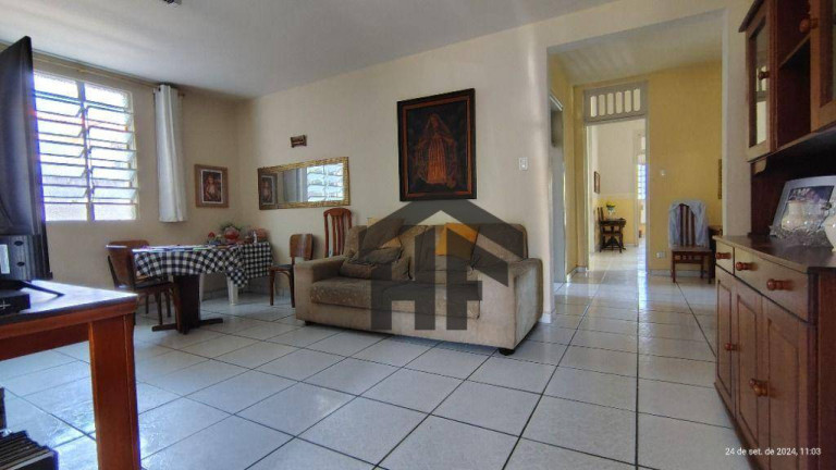 Imagem Casa com 7 Quartos à Venda, 245 m² em Carmo - Olinda Imagem Casa com 7 Quartos à Venda, 245 m² em Carmo - Olinda