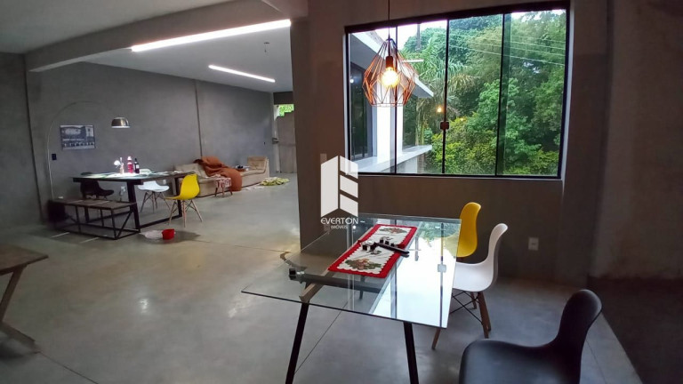 Imagem Sala Comercial à Venda, em Nossa Senhora Do Perpétuo Socorro - Santa Maria Imagem Sala Comercial à Venda, em Nossa Senhora Do Perpétuo Socorro - Santa Maria