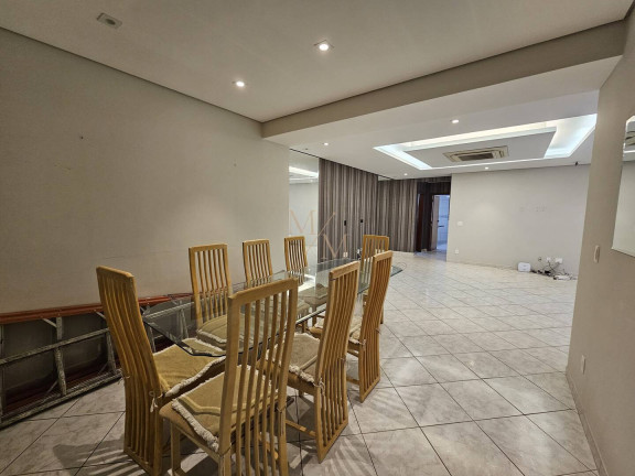 Imagem Casa com 3 Quartos à Venda, 171 m² em Embaré - Santos Imagem Casa com 3 Quartos à Venda, 171 m² em Embaré - Santos