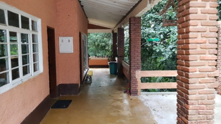 Imagem Chácara com 3 Quartos à Venda, 1.350 m² em Terra Preta (terra Preta) - Mairiporã