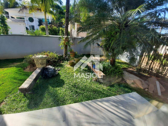 Imagem Casa com 5 Quartos à Venda, 550 m² em Fradinhos - Vitória Imagem Casa com 5 Quartos à Venda, 550 m² em Fradinhos - Vitória