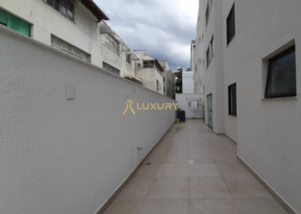Imagem Imóvel com 2 Quartos à Venda, 125 m² em Santo Antônio - Belo Horizonte