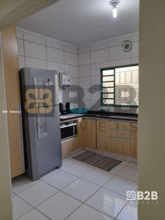 Imagem Casa com 3 Quartos à Venda, 180 m² em Parque Dos Eucaliptos - Bauru