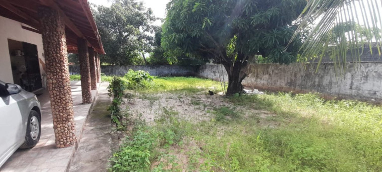 Imagem Casa com 3 Quartos à Venda, 280 m² em Pacheco - Caucaia