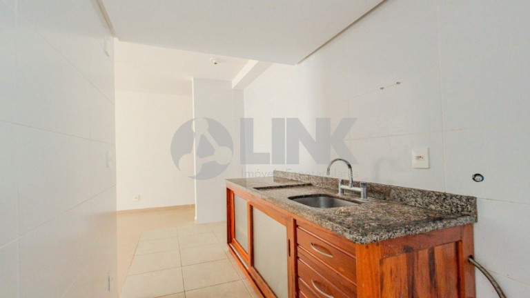 Imagem Apartamento com 2 Quartos à Venda, 76 m² em Menino Deus - Porto Alegre Imagem Apartamento com 2 Quartos à Venda, 76 m² em Menino Deus - Porto Alegre