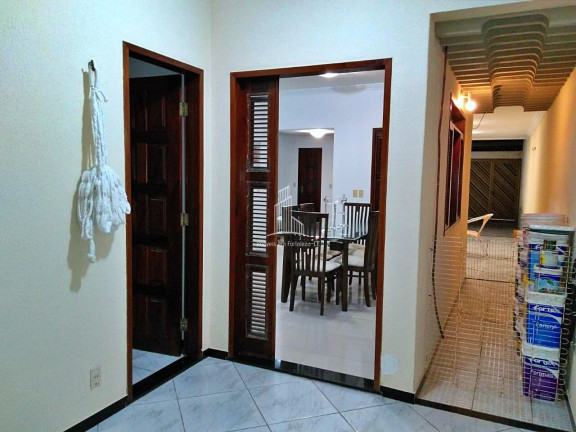 Imagem Casa com 4 Quartos à Venda, 220 m² em Cajazeiras - Fortaleza